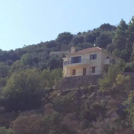 Holiday home Traditional Sea View Vacation In Kourouklata *