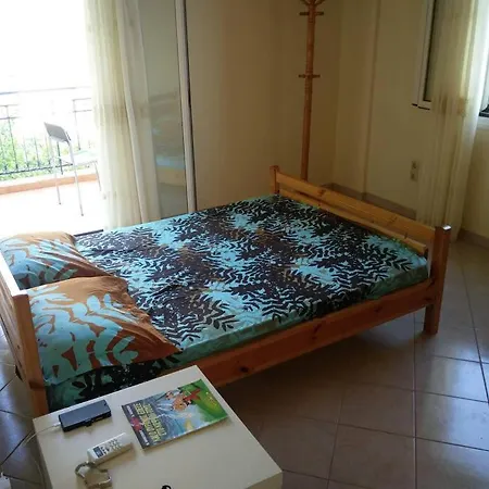 Traditional Sea View Vacation In Kourouklata Holiday home Farsa