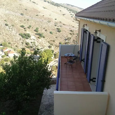 Holiday home Traditional Sea View Vacation In Kourouklata *